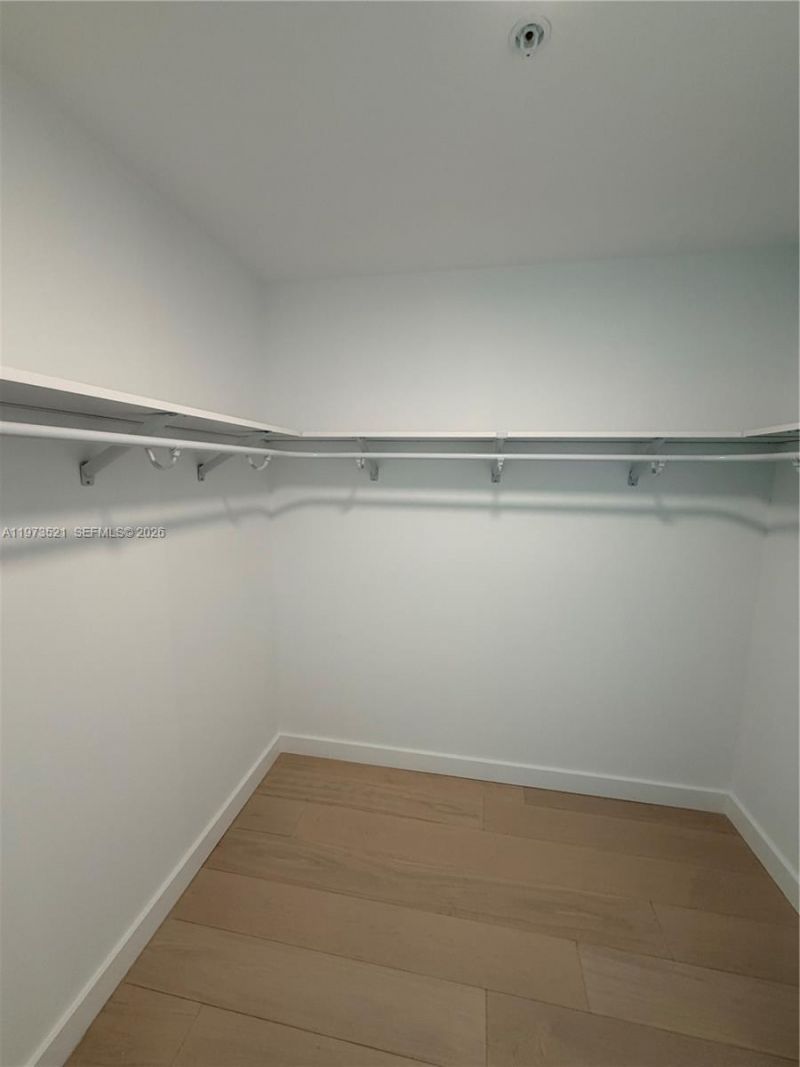 9201 E Bay Harbor Dr, Unit 303, Bay Harbor Islands, FL 33154 Photo