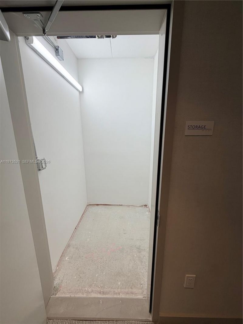 9201 E Bay Harbor Dr, Unit 303, Bay Harbor Islands, FL 33154 Photo