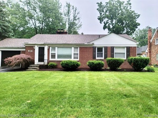 214 Marlborough Drive, Bloomfield Twp, MI 48302