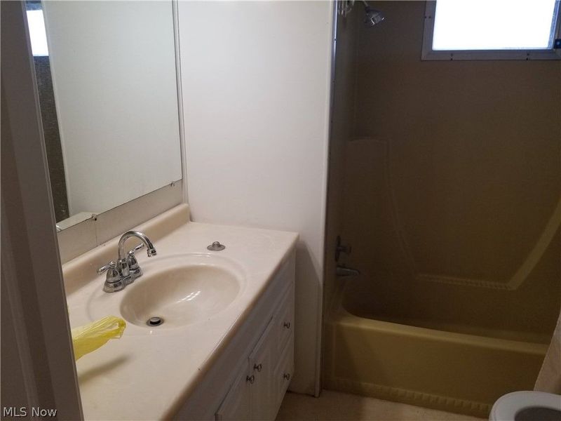 20 Cherokee Lane, Unit 20, Creston, OH 44217 Photo 9