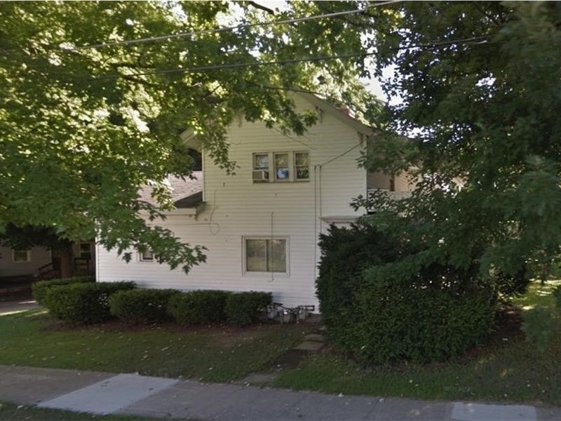 52 Eagle Street, Unit 3, Madison, OH 44057 Photo 1