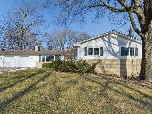 13220 Penn Avenue S, Burnsville, MN 55337