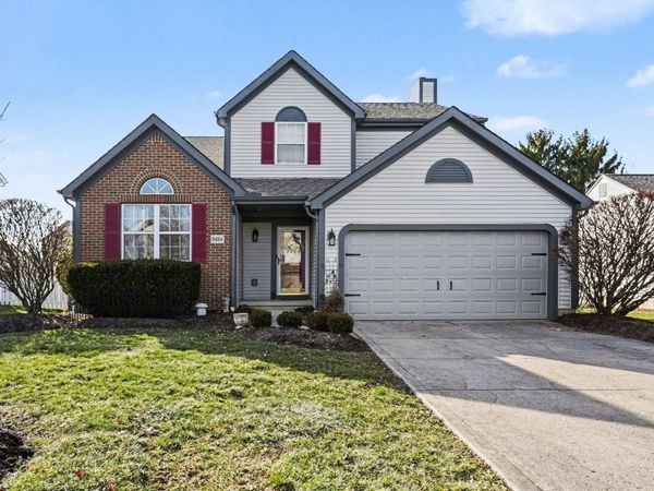 8484 Payson Drive, Lewis Center, OH 43035