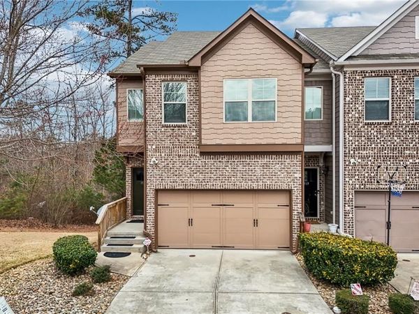 1921 Paxton Ridge Court, Lilburn, GA 30047