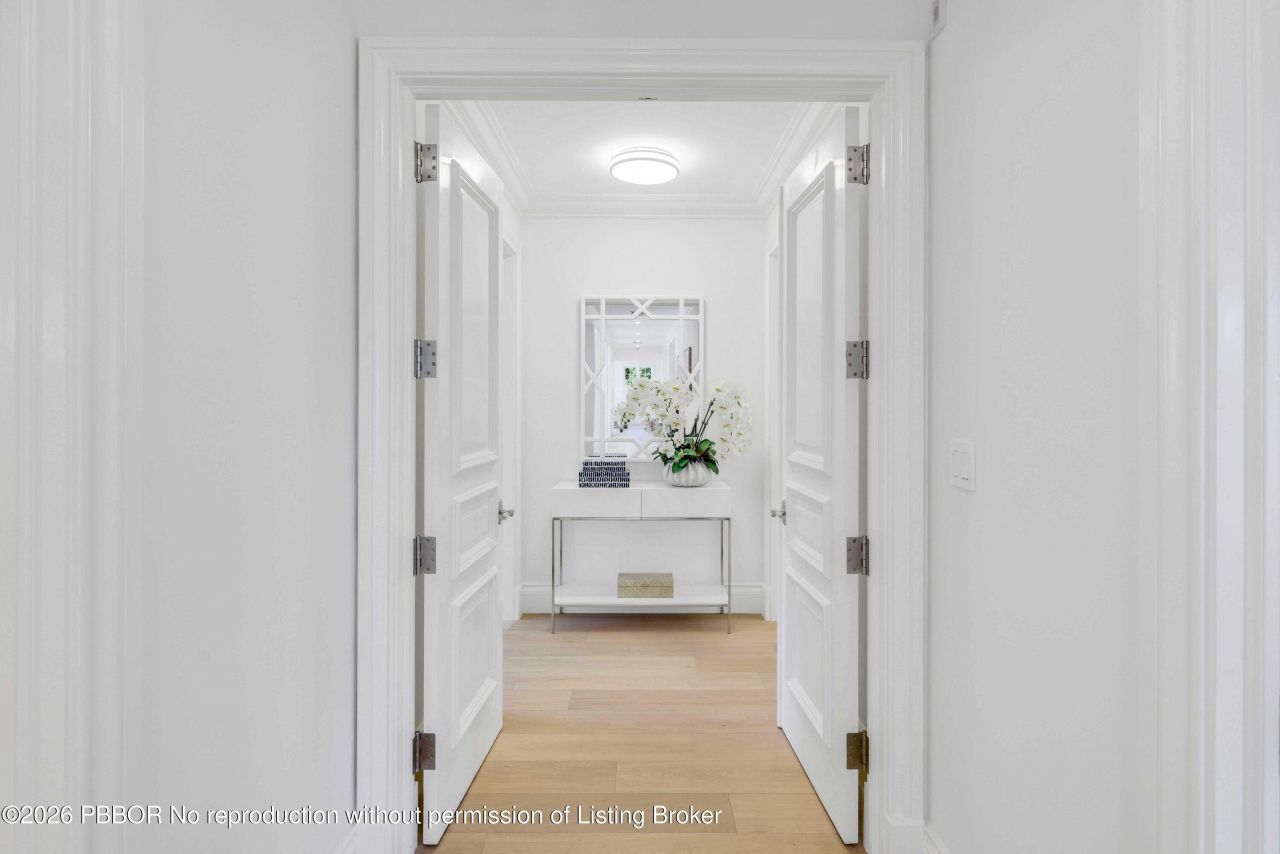 220 Esplanade Way, Palm Beach, FL 33480 Photo