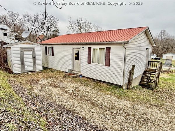 269 High Street, Fort Gay, WV 25514