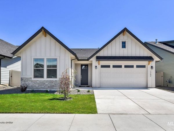 1750 N Green Pine Ln, Star, ID 83669