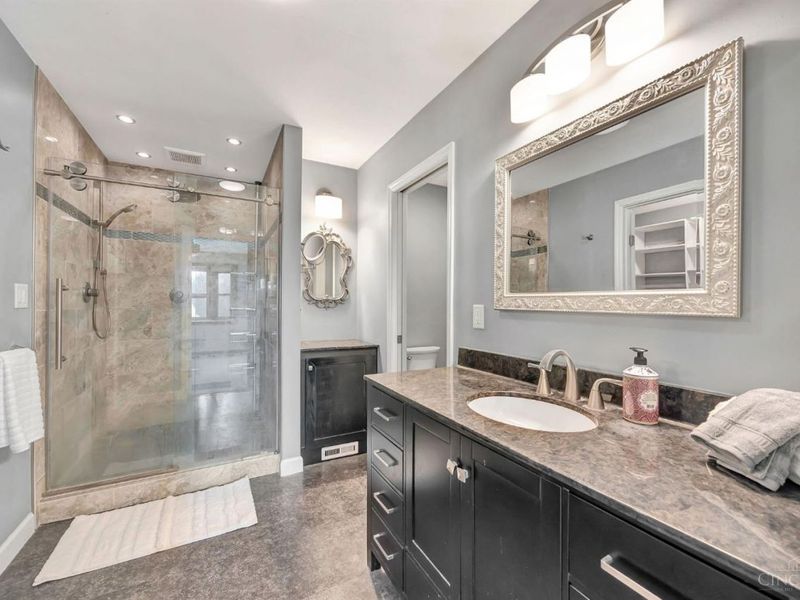 3311 Starhaven Trail, Green Township, OH 45248 Photo 25