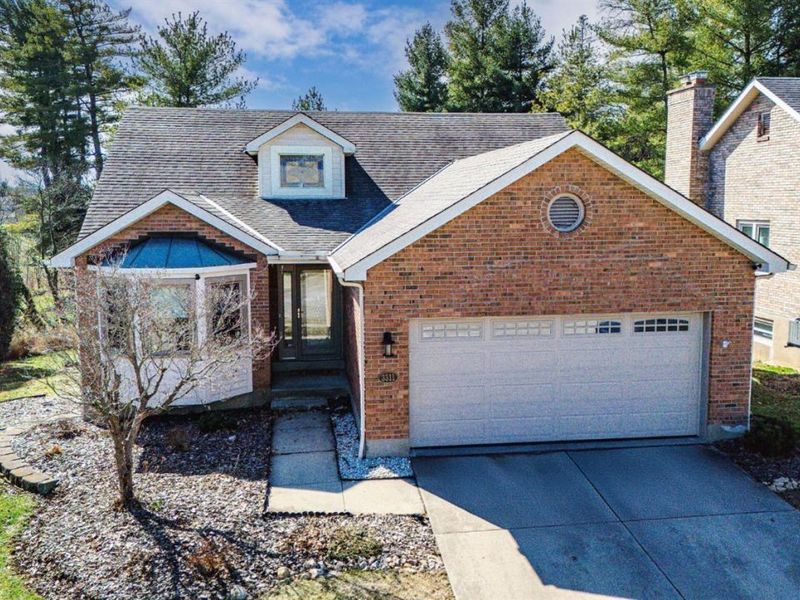 3311 Starhaven Trail, Green Township, OH 45248 Photo 3