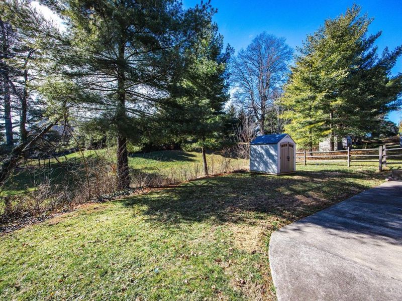 3311 Starhaven Trail, Green Township, OH 45248 Photo 61