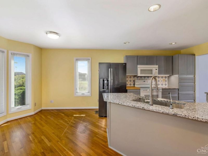 55 Cove Court, Hamilton, OH 45013 Photo 9