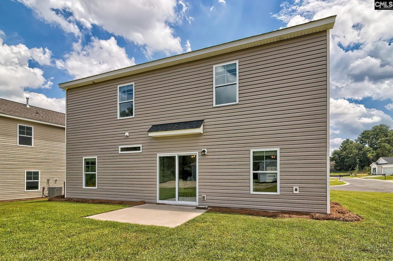 724 Samantha Street Photo 37