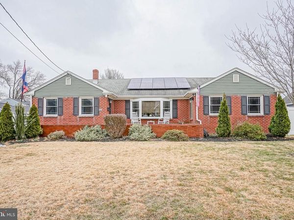 512 N BROWN STREET, GLOUCESTER CITY, NJ 08030