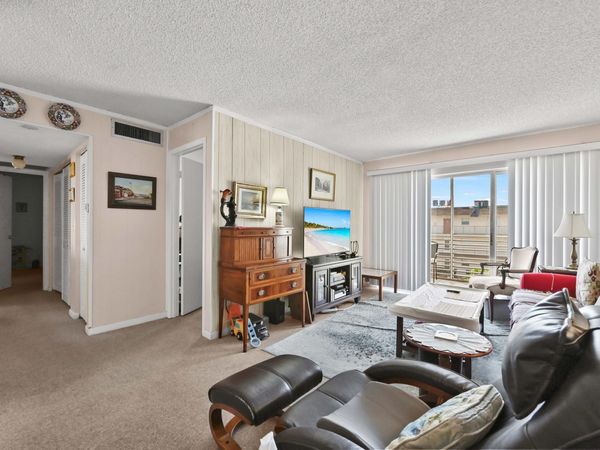 721 Lori Drive, Unit 313, Palm Springs, FL 33461