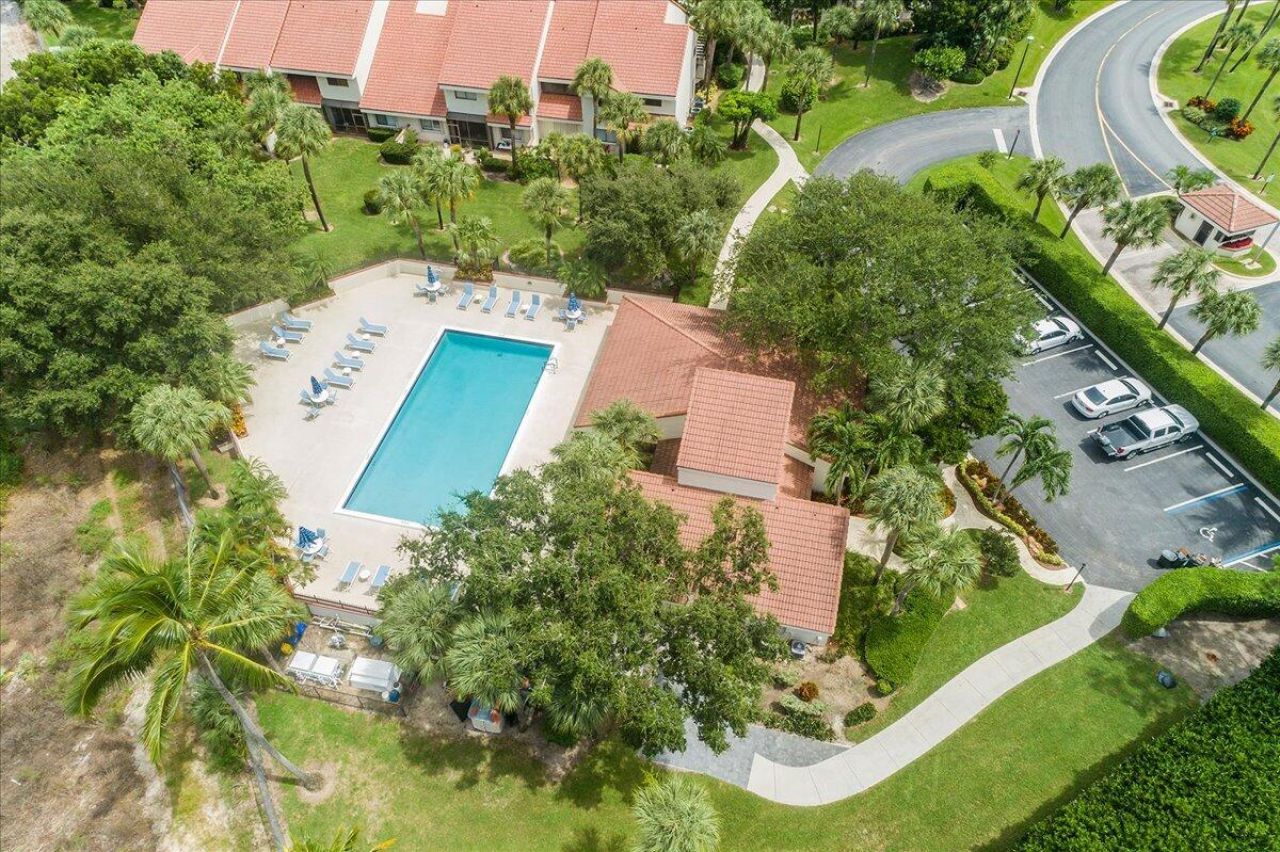 402 Sea Oats Drive, Unit F, Juno Beach, FL 33408 Photo