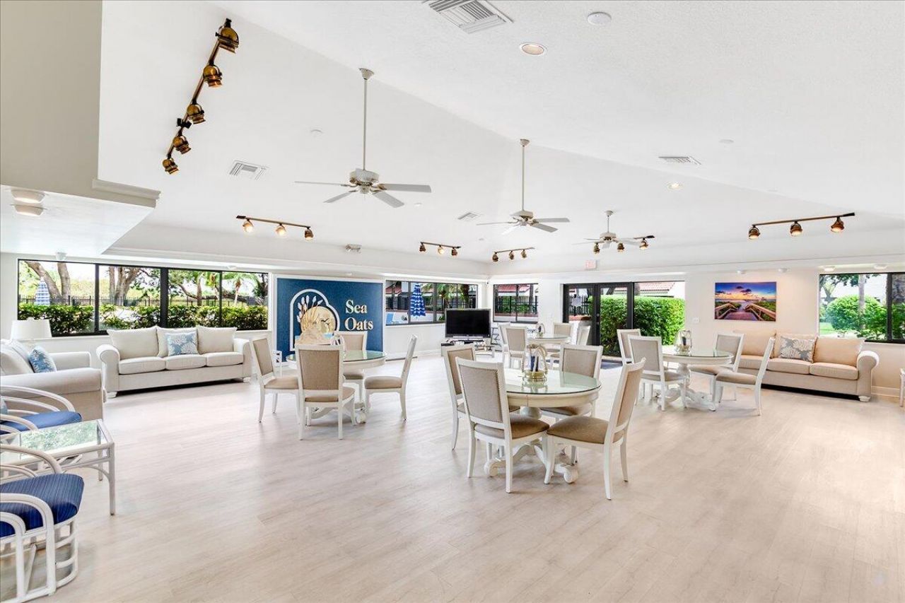 402 Sea Oats Drive, Unit F, Juno Beach, FL 33408 Photo