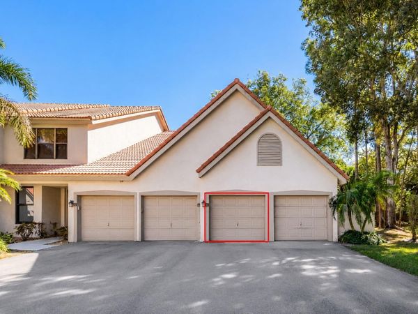 5780 Coach House Circle, Unit C, Boca Raton, FL 33486