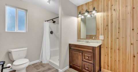 604 Pine Street, Loyalton, CA 96122 Photo