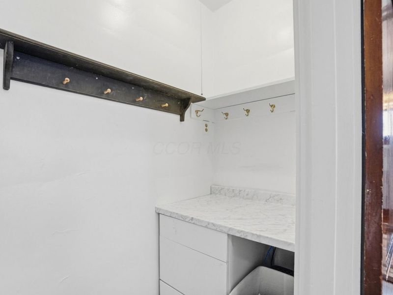 543 Hilltonia Avenue, Columbus, OH 43223 Photo 18