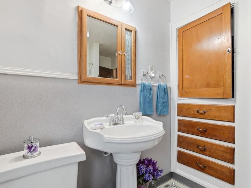 543 Hilltonia Avenue, Columbus, OH 43223 Photo 25