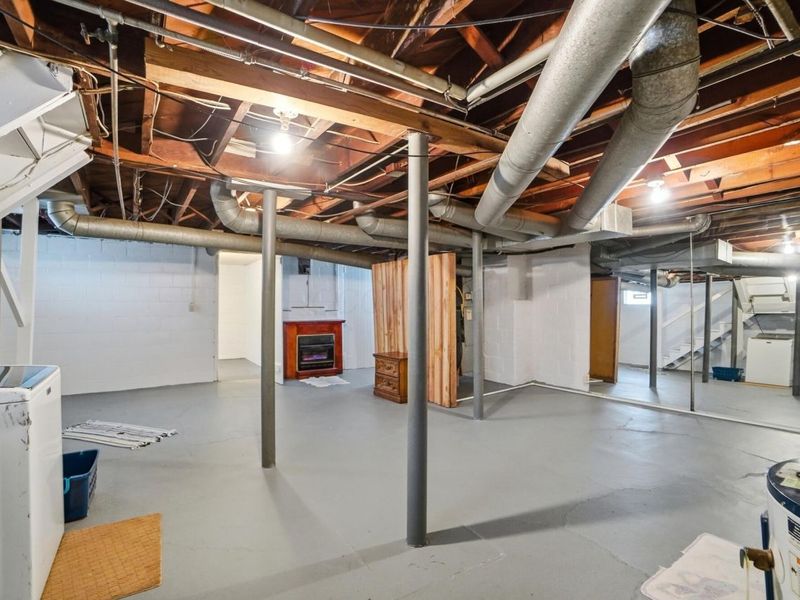 543 Hilltonia Avenue, Columbus, OH 43223 Photo 6