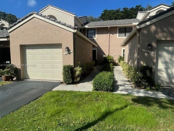 9831 NW 1st Ct, Unit 9831, Plantation, FL 33324