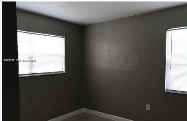 17800 NW 28th Ct, Miami Gardens, FL 33056 Photo