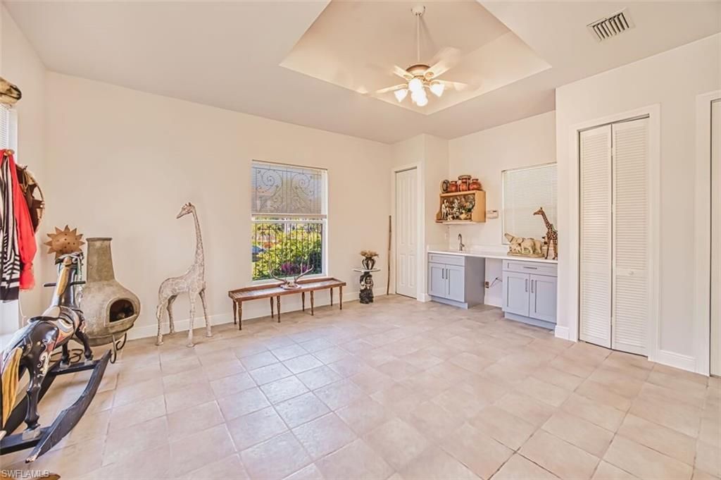 8460 Belle Meade Dr, Fort Myers, FL 33908 Photo
