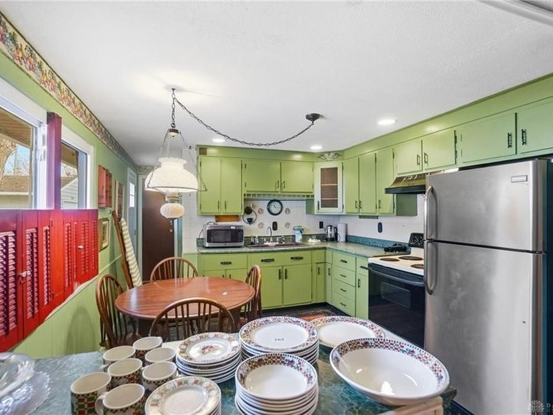 1516 Hyannis Drive, Springfield, OH 45503 Photo 13