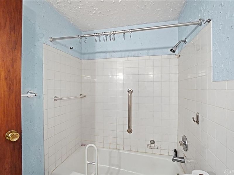 1516 Hyannis Drive, Springfield, OH 45503 Photo 34