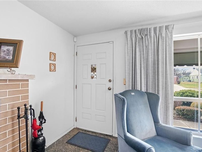 1516 Hyannis Drive, Springfield, OH 45503 Photo 7