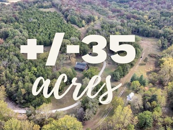 130 Rolling Hills Drive , Washington, MO 63090