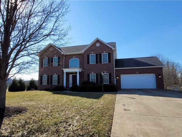 101 JULIA, Sarver, PA 16055