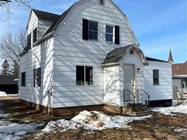 221 Fuller Street, Ridgeland, WI 54763