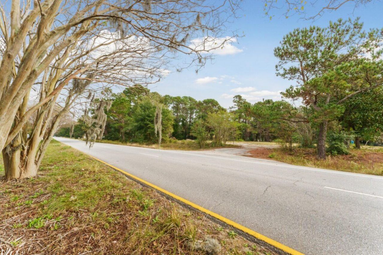 4455 Betsy Kerrison Parkway Photo 8