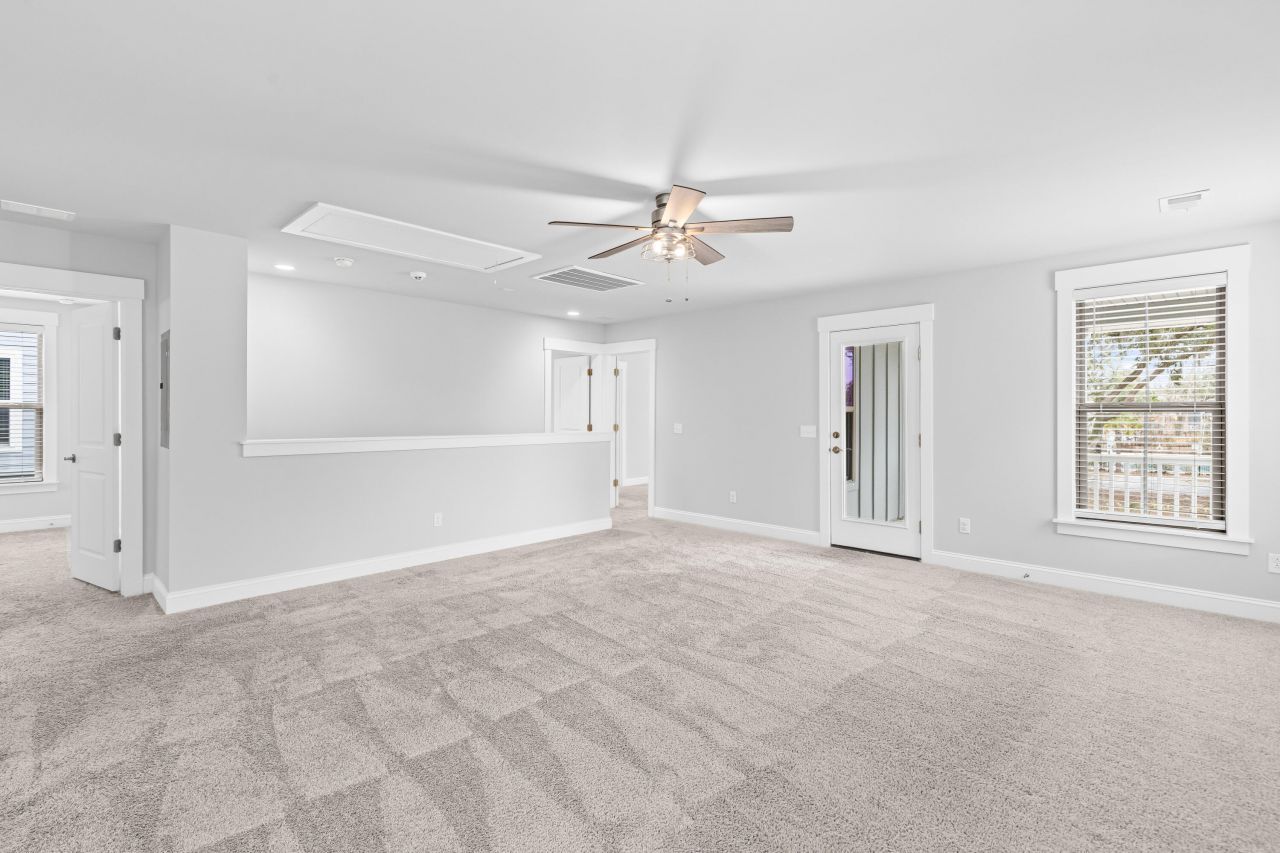 2119 Kemmerlin Street Photo 33