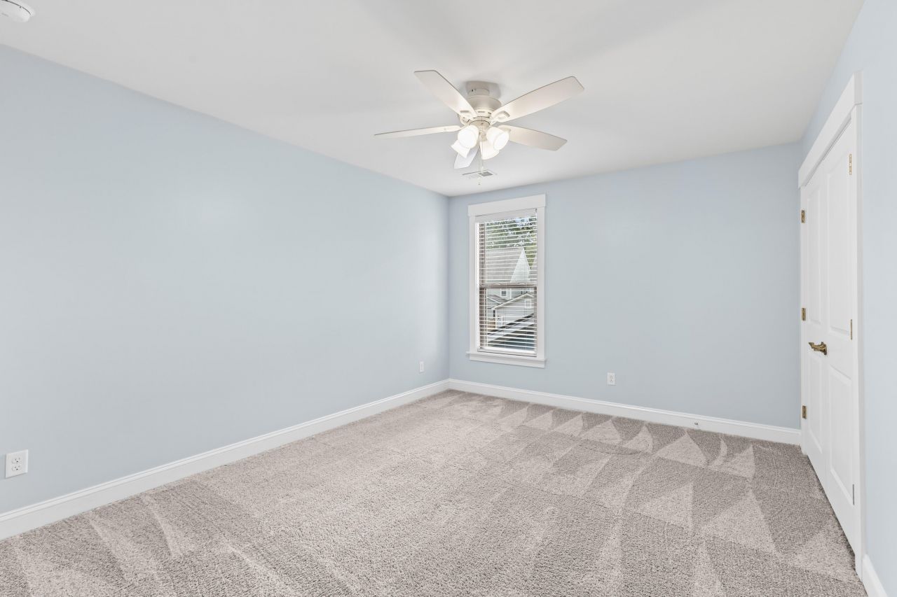 2119 Kemmerlin Street Photo 36