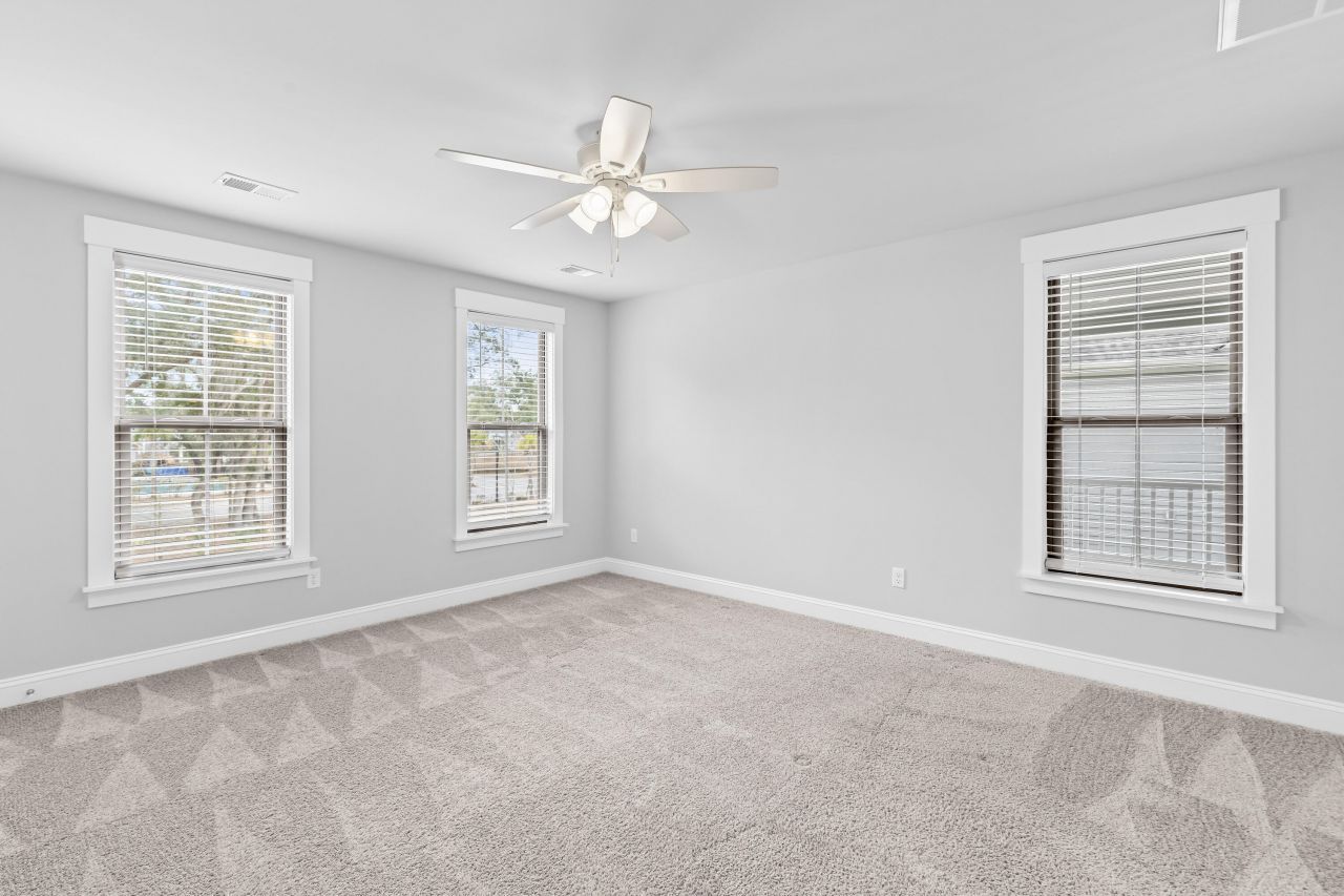 2119 Kemmerlin Street Photo 42