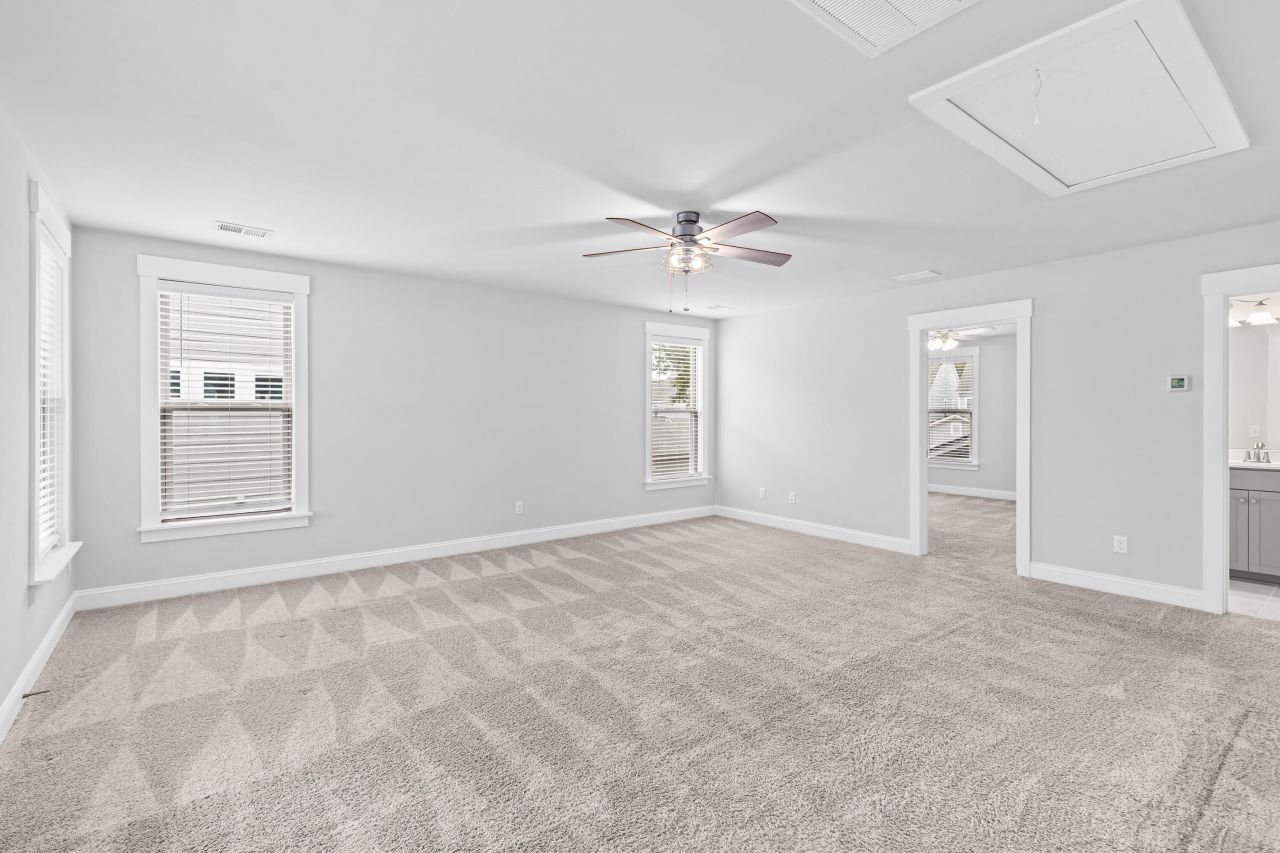 2119 Kemmerlin Street Photo 5