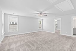 2119 Kemmerlin Street photo 4