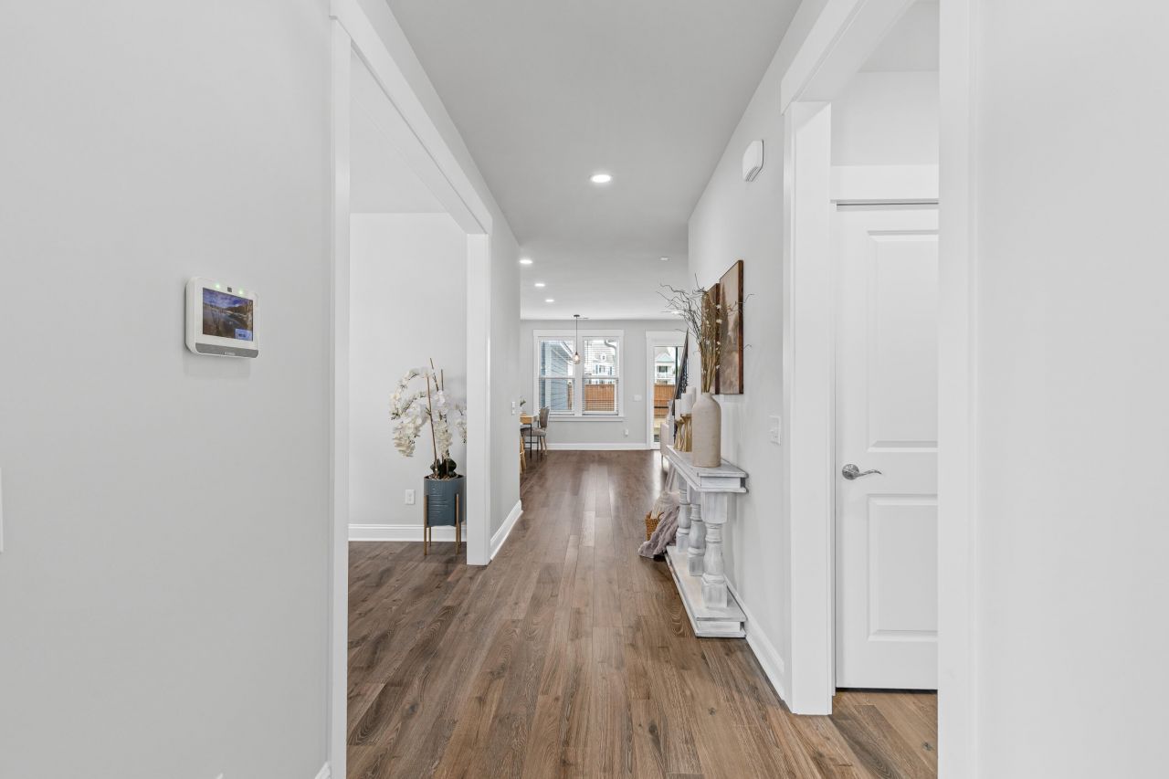 2119 Kemmerlin Street Photo 9