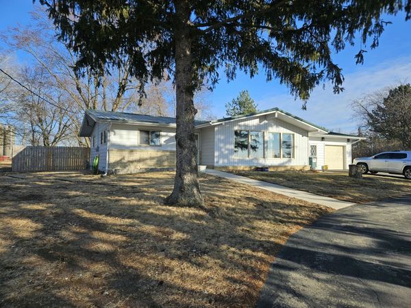 2992 122nd St, Raymond, WI 53126