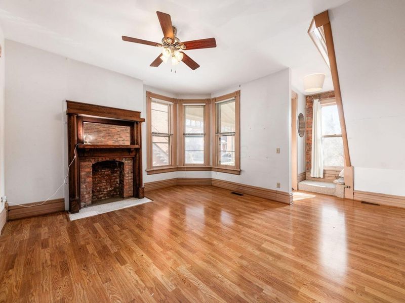 244-246 W Hubbard Avenue, Columbus, OH 43215 Photo 10