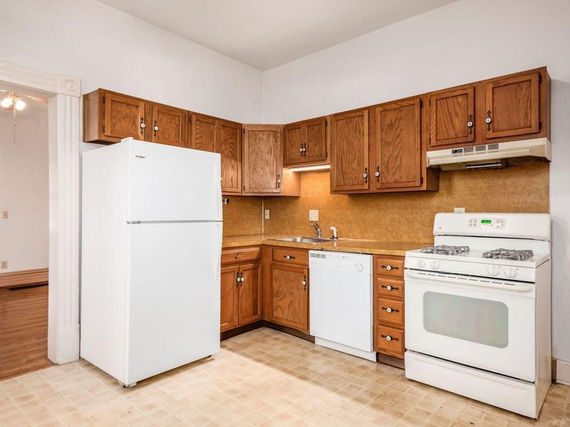 244-246 W Hubbard Avenue, Columbus, OH 43215 Photo 17