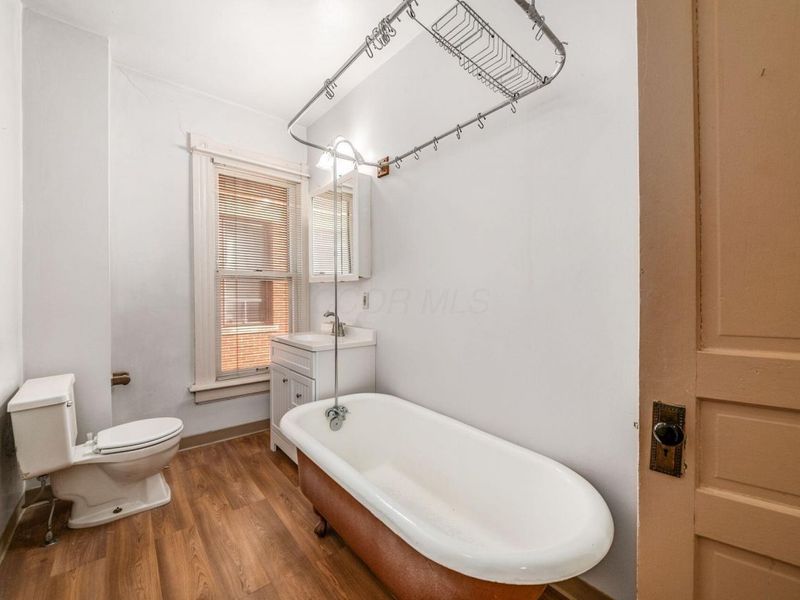 244-246 W Hubbard Avenue, Columbus, OH 43215 Photo 24