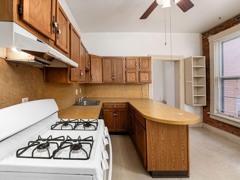 244-246 W Hubbard Avenue, Columbus, OH 43215 Photo 48