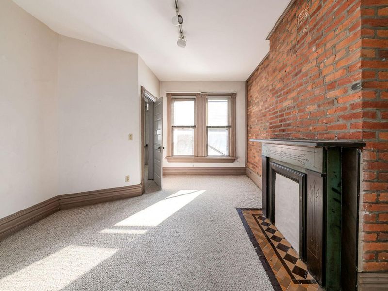 244-246 W Hubbard Avenue, Columbus, OH 43215 Photo 54