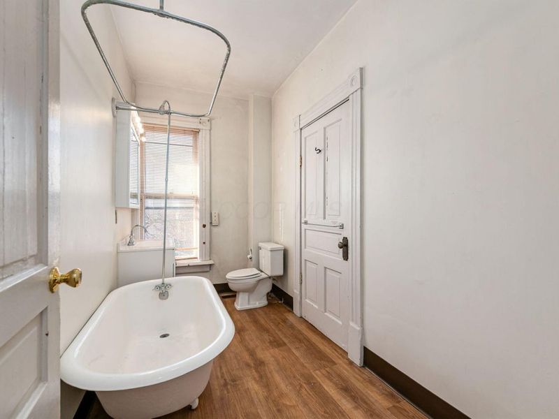 244-246 W Hubbard Avenue, Columbus, OH 43215 Photo 58