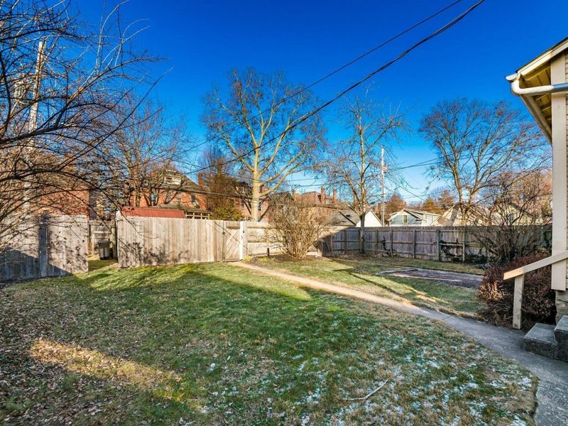 244-246 W Hubbard Avenue, Columbus, OH 43215 Photo 68