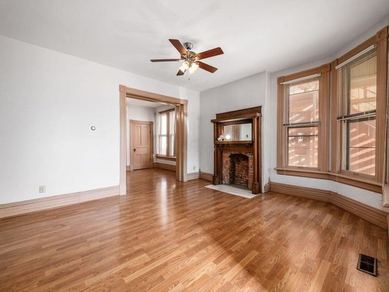 244-246 W Hubbard Avenue, Columbus, OH 43215 Photo 8